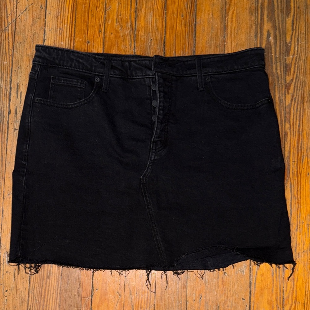 Old Navy Black Mini Skirt